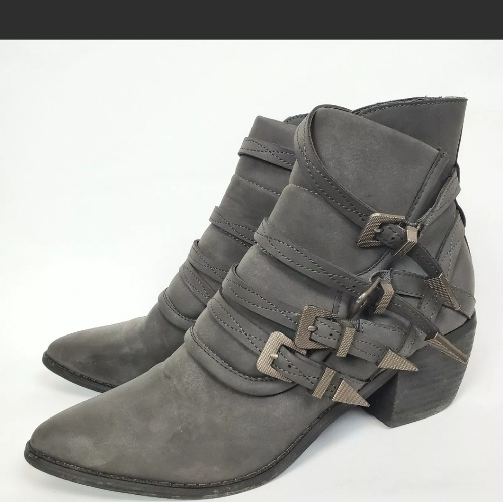 Anthropologie Mi iM Leather gray ankle boots southwest bohemian Strapy Festival